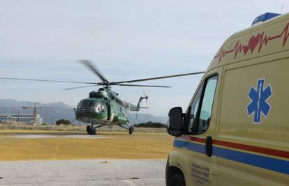 Žena s Korčule je rodila sina u helikopteru na putu do Splita