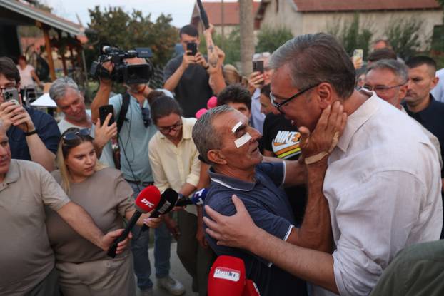 Aleksandar Vučić u obilasku je Jablaničkog okruga