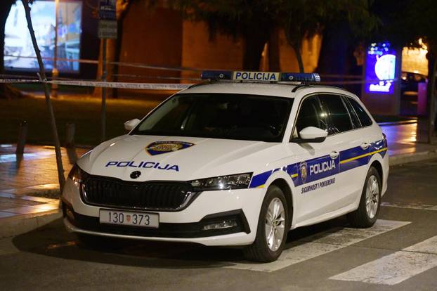 Šibenik: Žena ozlije?ena pirotehni?kim sredstvom na svadbi