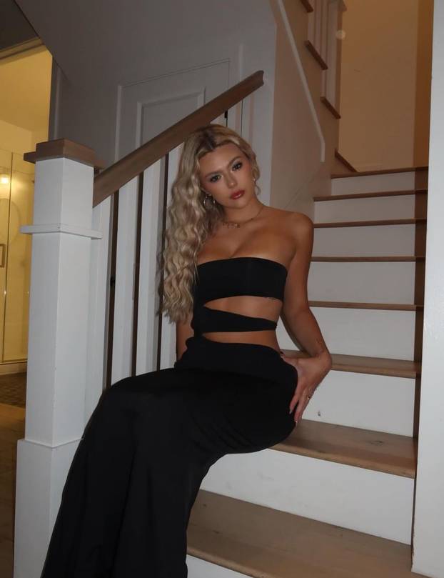 FOTO Ima 20 godina i prirodna je ljepotica: 'Od svog izgleda zarađujem i do milijun eura'