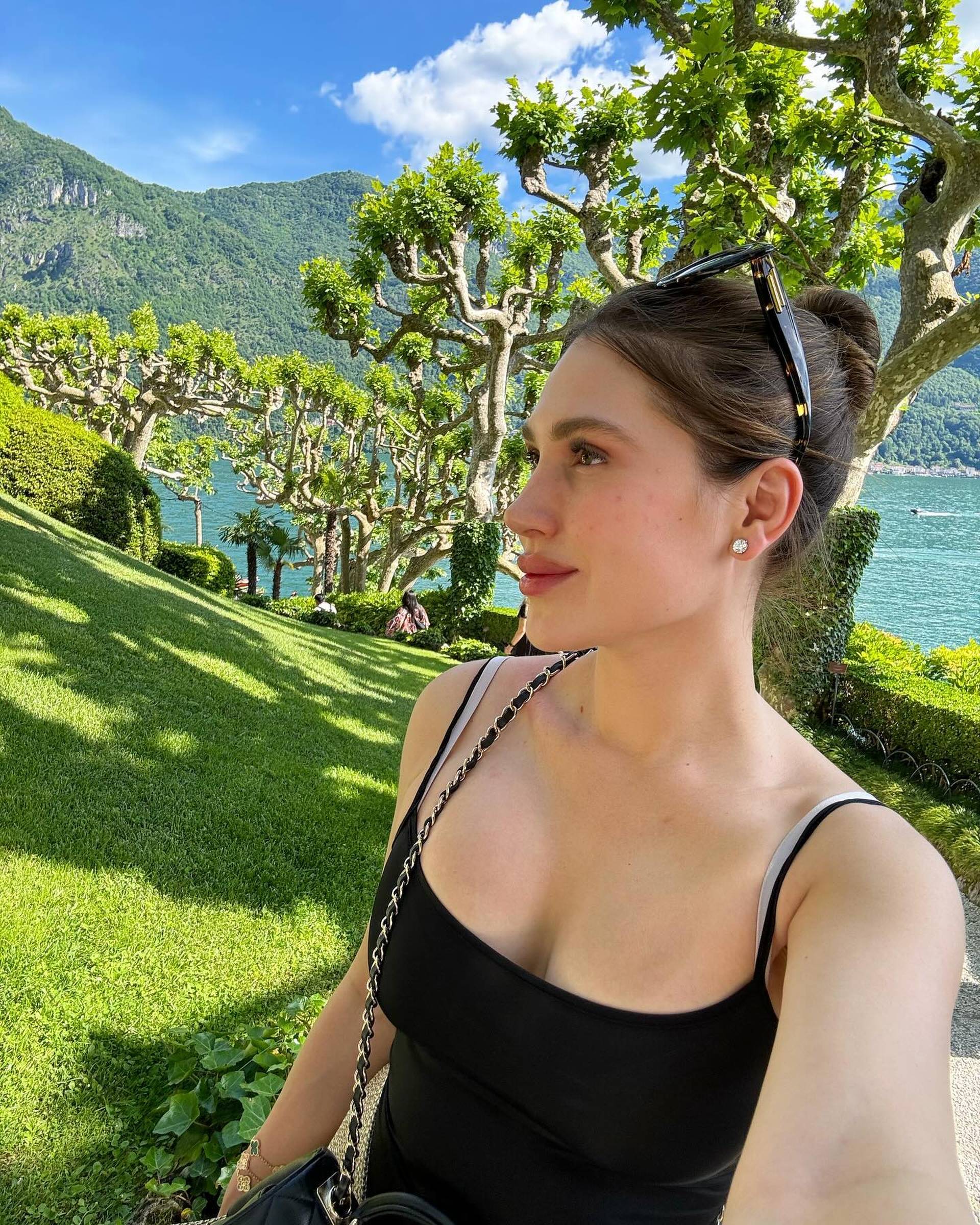 FOTO 'Vruća' Meksikanka tješi Canela nakon bolnog poraza