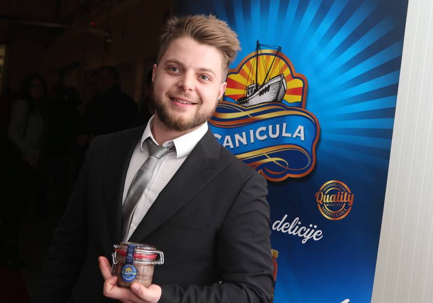 Talijan prerađuje ribu u Muću: "Od jezika teža je birokracija"