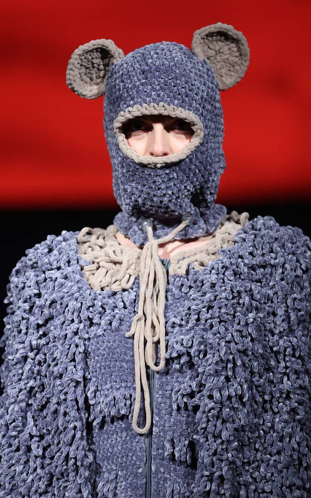 DIPMOD_10 - modna revija diplomskih kolekcija studenata Sveučilišta u Zagrebu Tekstilno-tehnološkog fakulteta