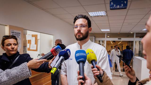 Split: Josip Krnić,  voditelj objedinjenog hitnog prijema, dao je izjavu povodom trovanja klorom u hotelu Radison