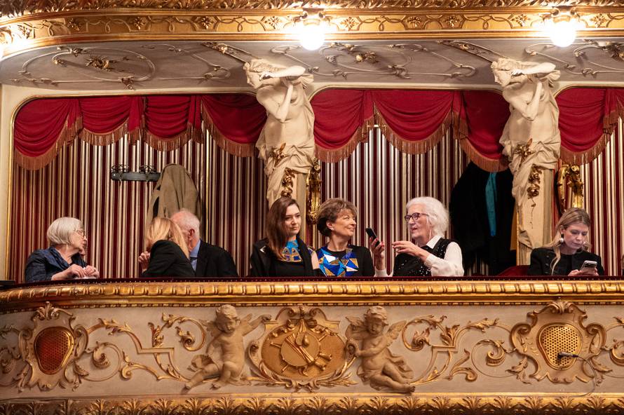 Zagreb: Poznati dolaze na premijeru Aide