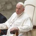 Papa zaplakao kad je tijekom molitve spomenuo Ukrajinu. Nije mogao doći do glasa