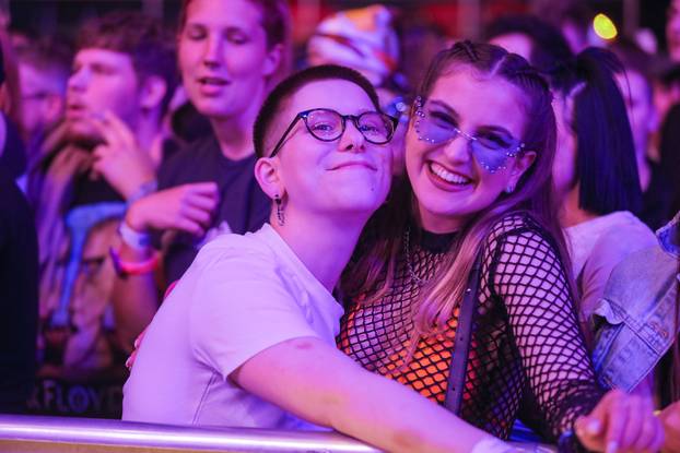 Atmosfera na prvoj večeri Sea Star Festivala u Umagu