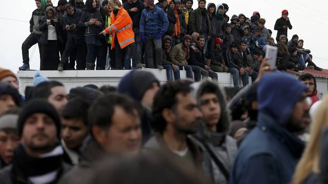Austrija želi vraćati migrante u Mađarsku,  ona  to ne prihvaća