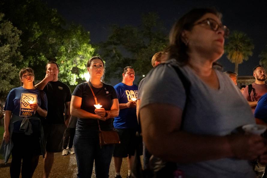 Vigil in memory of Texas flooding victims, in San Antonio
