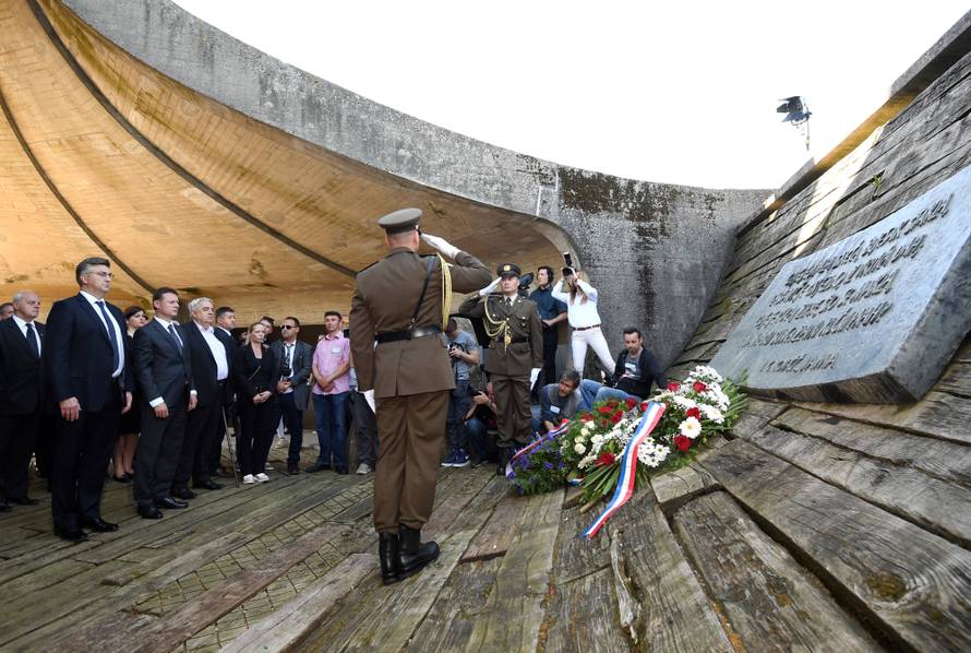 Plenković: Žrtve su zaslužile jedinstvenu komemoraciju
