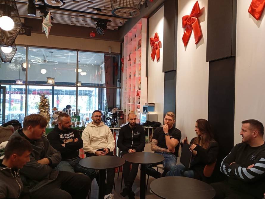 Četiri kafića Kaštela: Livaja je prvo ime, igrat će i Kalik, Šego, Subašić, Tomasov, Maloča...