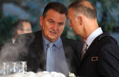 Čačić reagirao na pad BDP-a: Ma, to je statistička pogreška