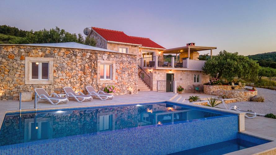 Iznajmljivači kuća za odmor: 'Posljednjih godina bilježimo značajan porast potražnje'