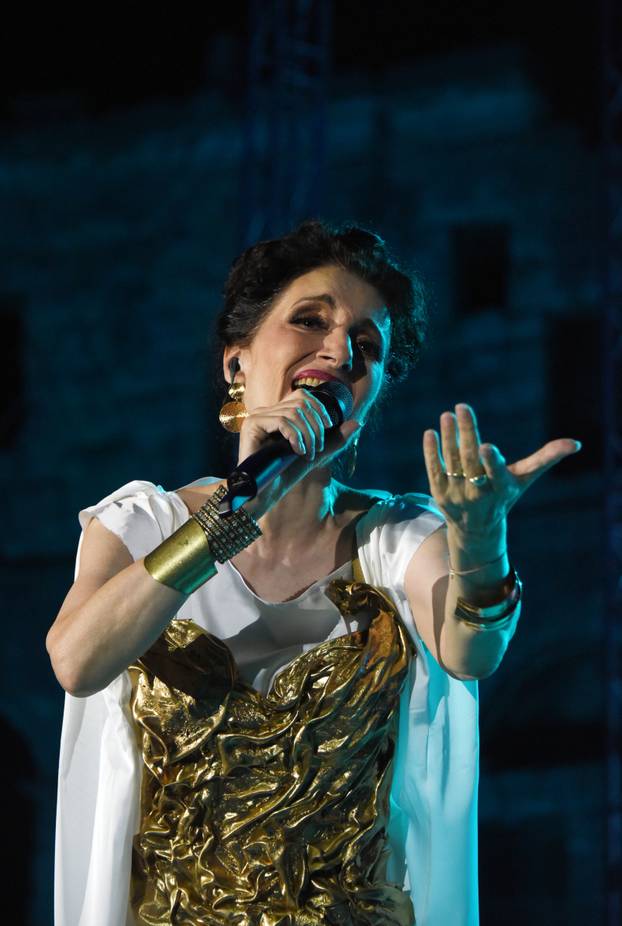 04.08.2024., Pula: I Doris Dragovic napunila pulsku Arenu.