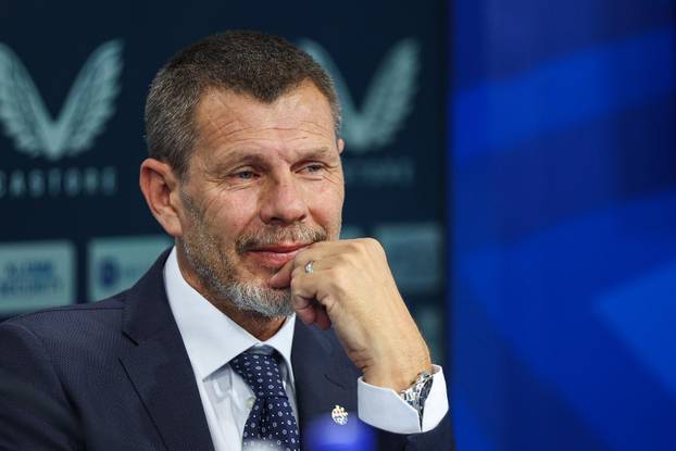 Zagreb: Na konferenciji za medije Dinamo predstavio novog trenera Maria Kovačevića