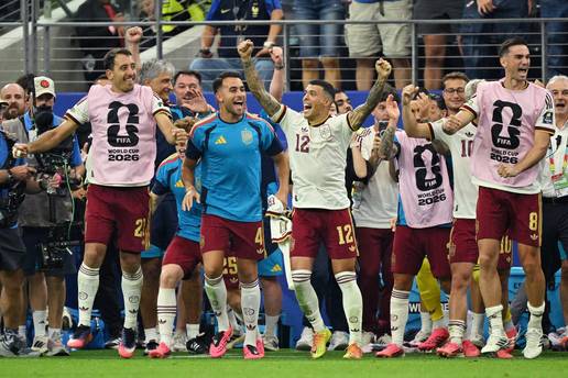 Francuska - &Scaron;panjolska 0-2: &Scaron;ok za Deschampsa! 'Furija' preko Mbappea i ekipe do finala SP-a