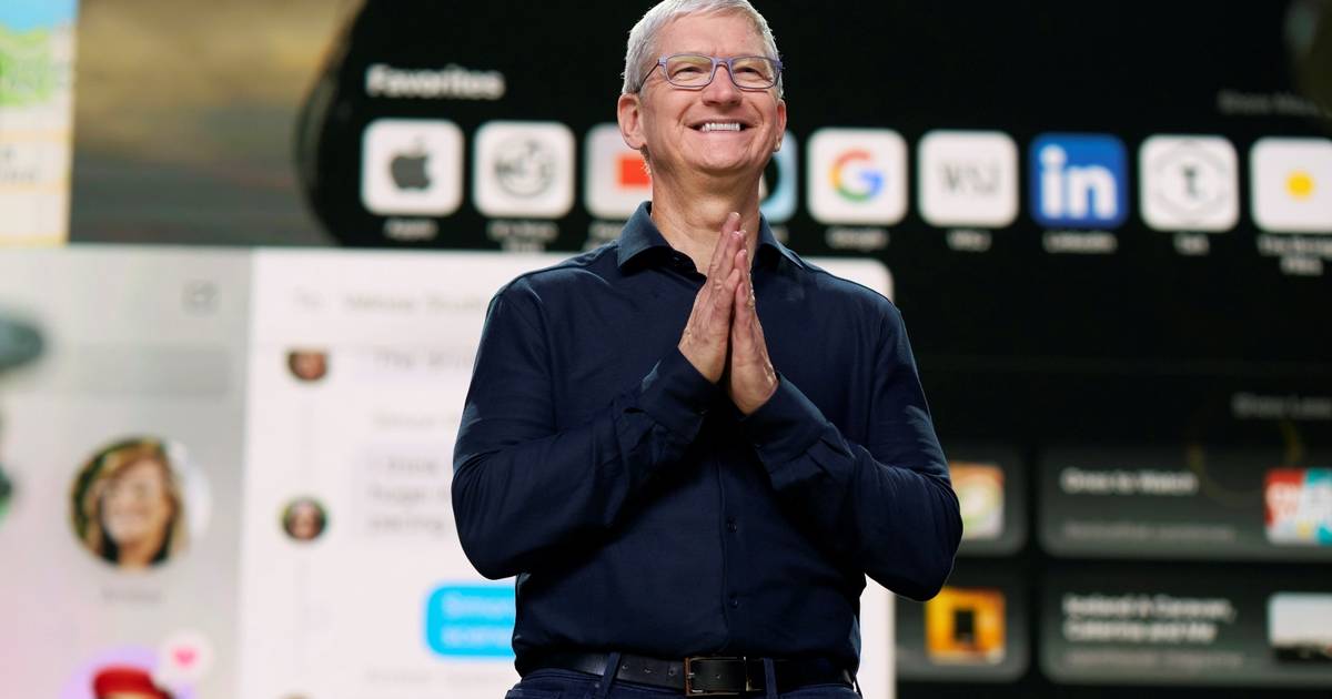 More frequent rumours: Tim Cook is leaving the post of head of Apple?