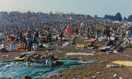 Woodstock: Rodile su se čak tri bebe na trodnevnom festivalu...