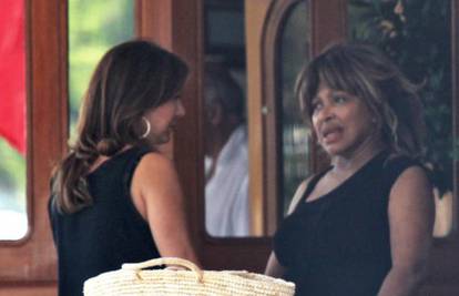 Tina Turner na jahtu ponijela skupocjena vina za prijatelje