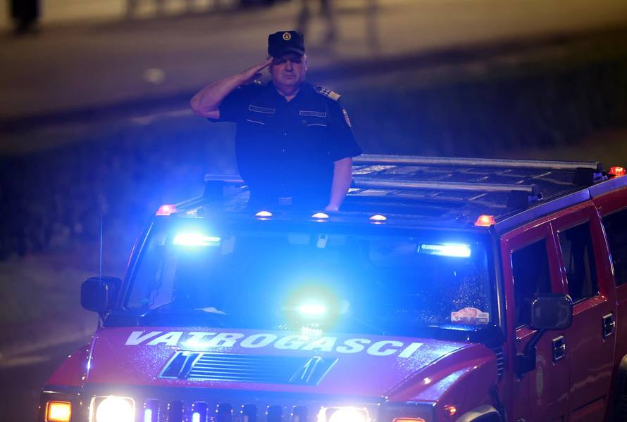 Generalna proba svečanog vojnog mimohoda u večernjim satima privukla zanimanje zagrepčana