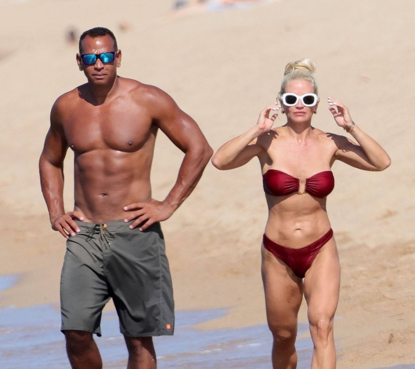 *PREMIUM-EXCLUSIVE* *MUST CALL FOR PRICING* Showcasing his beach body physique, J-Lo's Ex Alex Rodriguez and his blonde bombshell girlfriend Jaclyn Cordeiro take in the hot Italian sunshine on their European holiday in Sardinia.