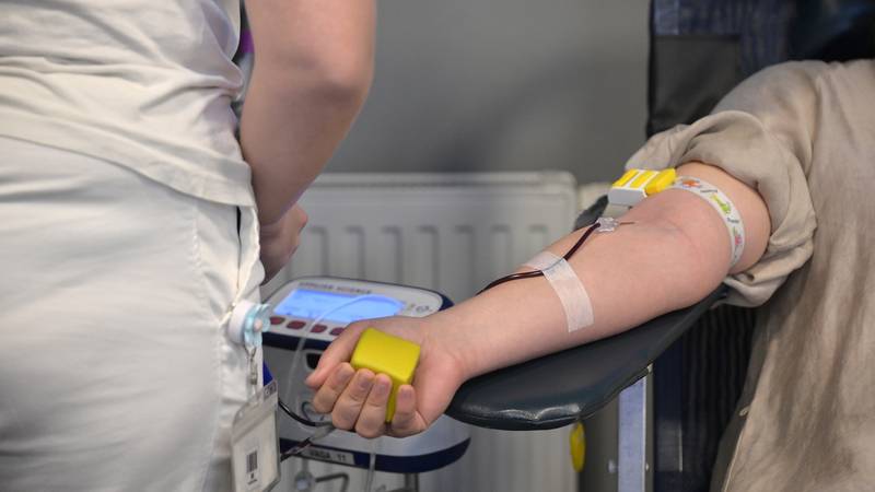 Zaradi nizkih zalog krvi KBC Rijeka poziva darovalce vseh krvnih skupin