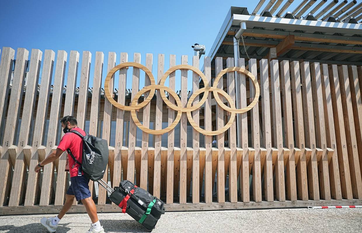 Olimpijci pod istragom: Prijeti im kazna, pili alkohol u parku