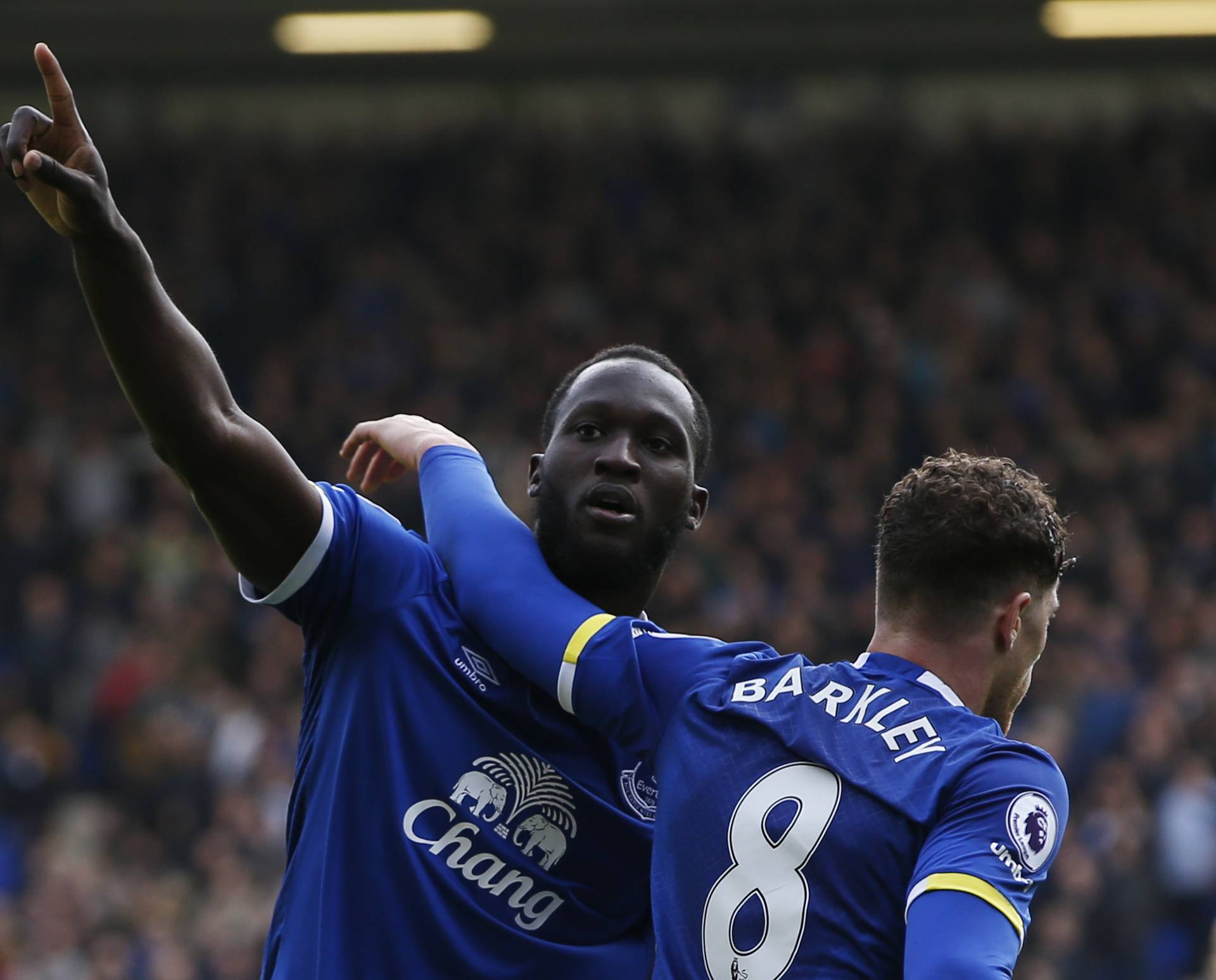 Everton's Romelu Lukaku celebrates scoring their third goal with Ross Barkley