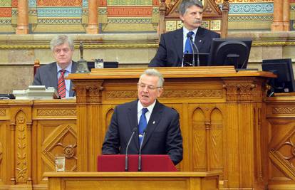 Mađarski predsjednik podnio ostavku jer je plagirao doktorat 