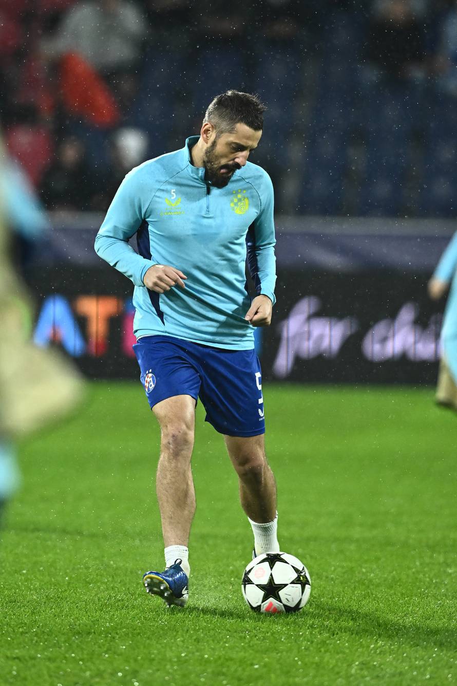 Susret Salzburga i Dinama u Ligi prvaka, zagrijavanje 