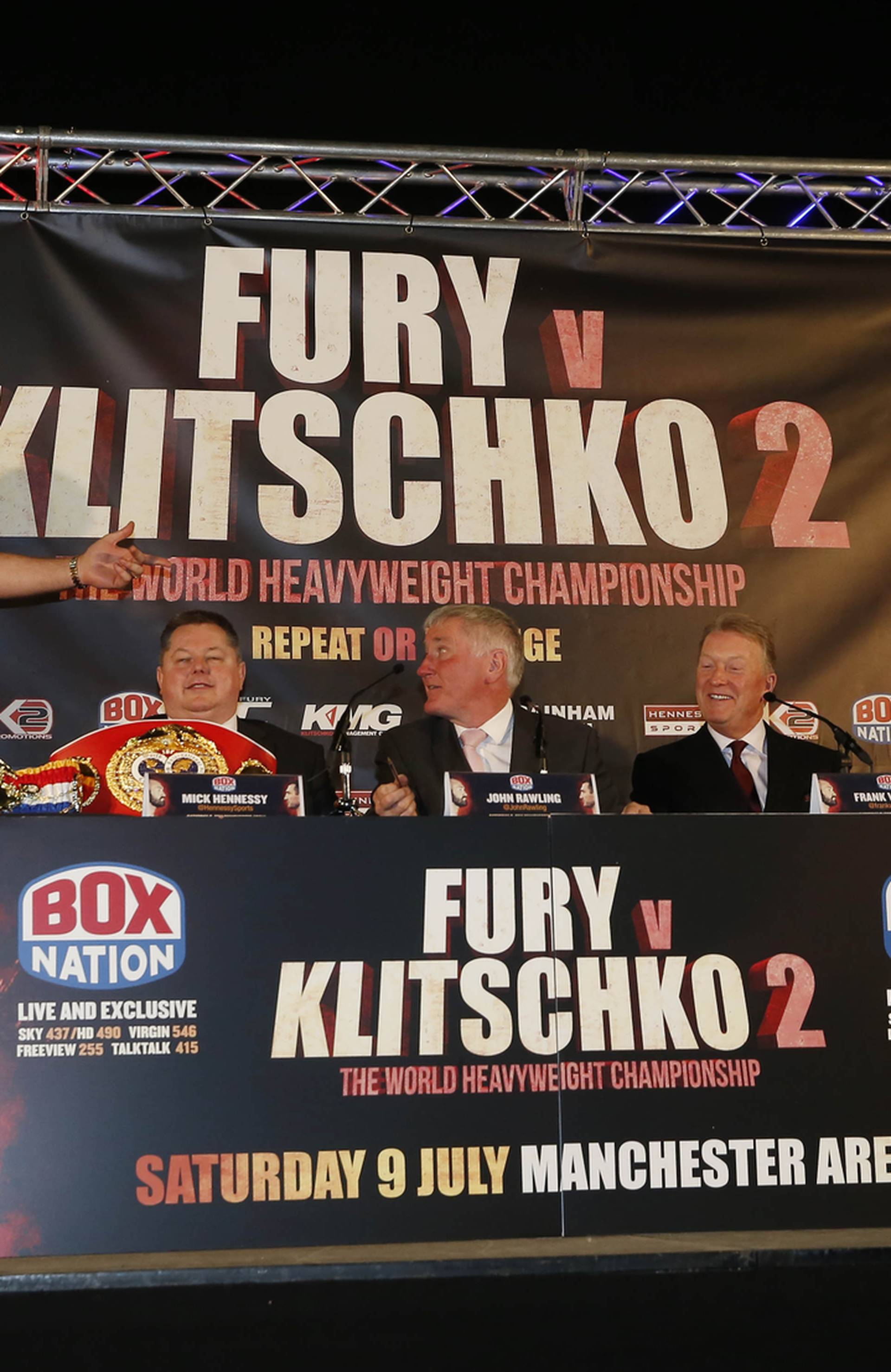 Tyson Fury & Wladimir Klitschko Head-to-Head Press Conference