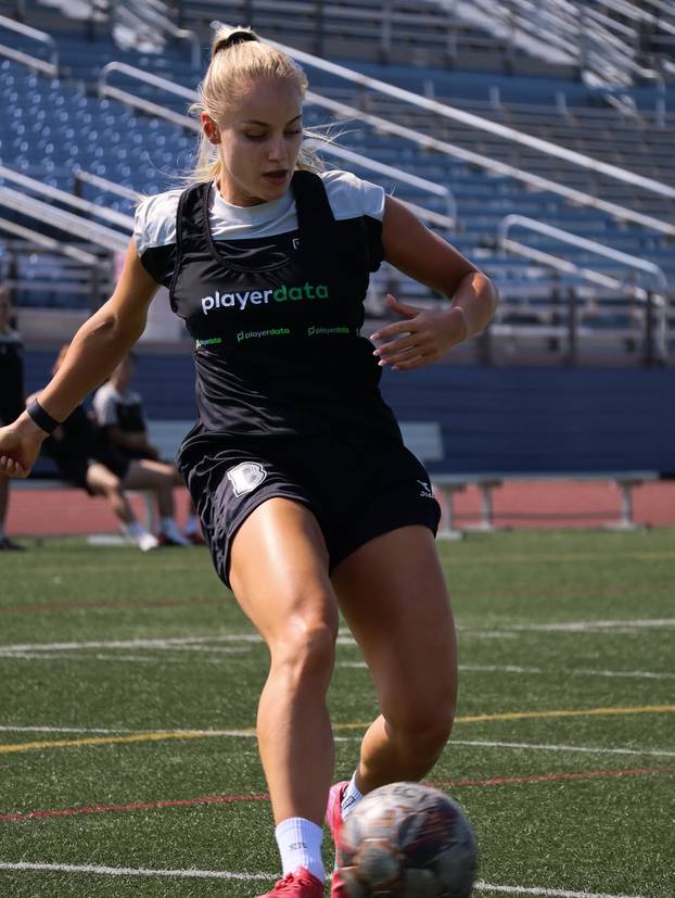 FOTO New York, here we come: Prelijepe sestre Marković zajedno potpisale za isti klub!