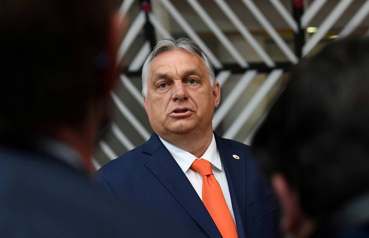 Orban nudi koridor za izbjeglice prema Zapadu i poručuje:  'Ako ih trebate, onda ih uzmite...'