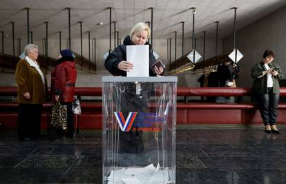 Putin će sigurno pobijediti: Rusi počeli glasovati na izborima