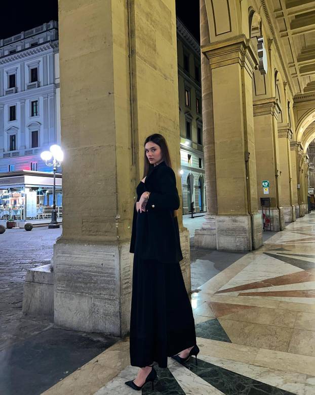 FOTO Najljepšu Hrvaticu osvojio košarkaš: Odmah sam odlijepila