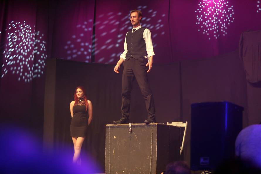 Iluzionist iz Supertalenta: Trik s kutijom objasnit ću u videu