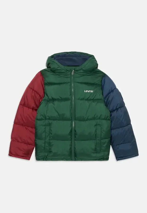 Pregledali smo ponudu! Tople zimske puffer jakne za djecu