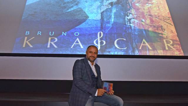 Pula: Bruno Krajcar u kinu Vali predstavio svoj novi album