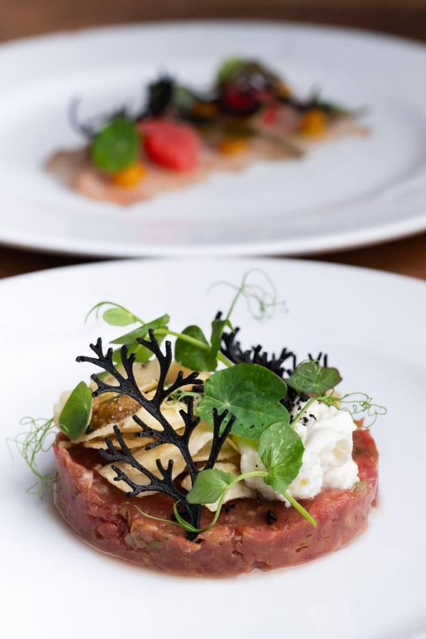 FOTO Šime Vrsaljko s rođakom otvorio jedan od najljepših restorana u Hrvatskoj