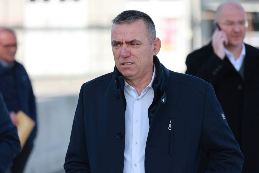 Konferencija za medije Stipe Mlinarića nakon polaganja vijenaca