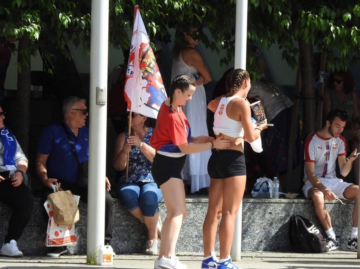 Fans support Novak Djokovic outside Melbourne Court!