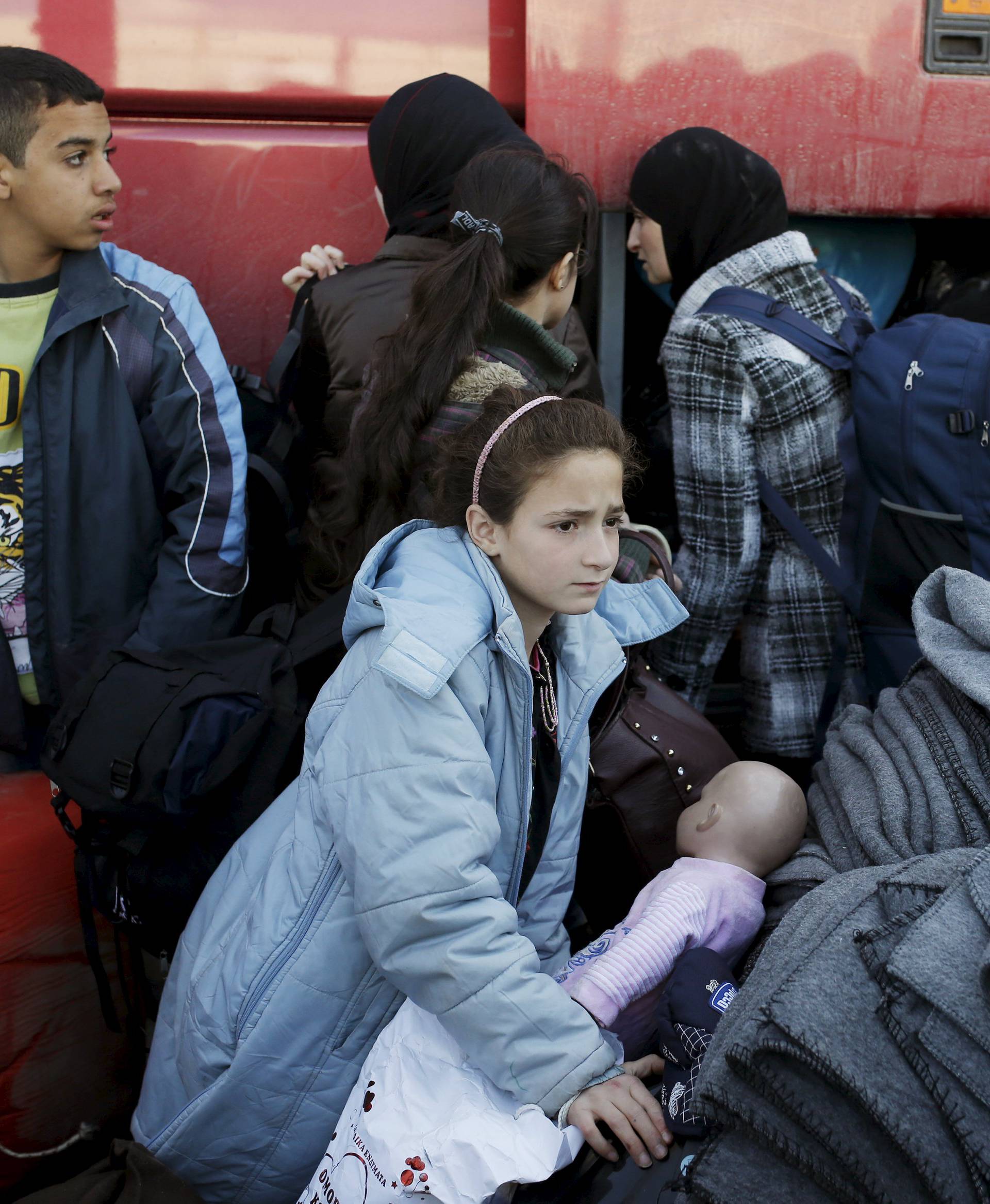 Počela evakuacija u Idomeniju, iz Turske stiže manje izbjeglica