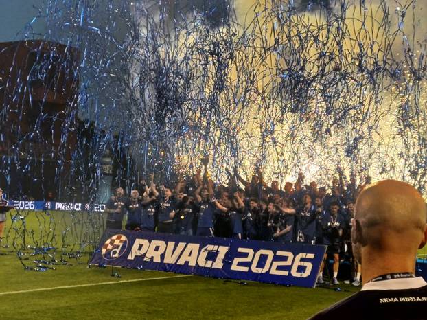 FOTO Pogledajte veliko slavlje Dinamove duple krune pred punim maksimirskim tribinama