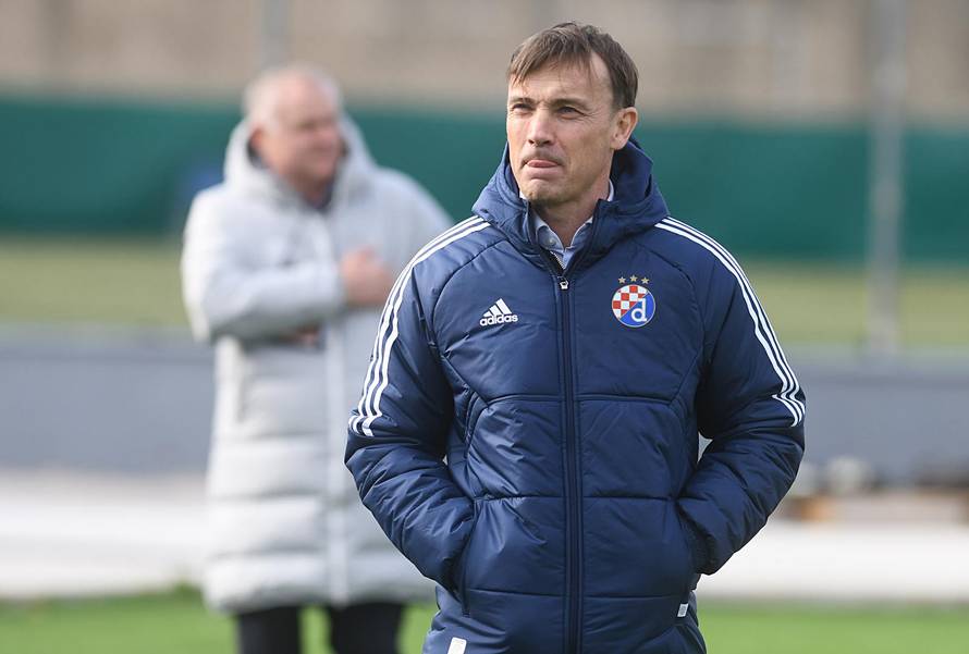 Šibenik: Dario Šimić na terenu uoči utakmice Hrvatskog nogometnog kupa, HNK Šibenik - GNK Dinamo