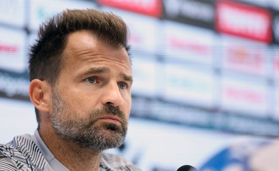 Split: Trener Hajduka Ivan Leko uoči utakmice protiv Gorice održao konferenciju 