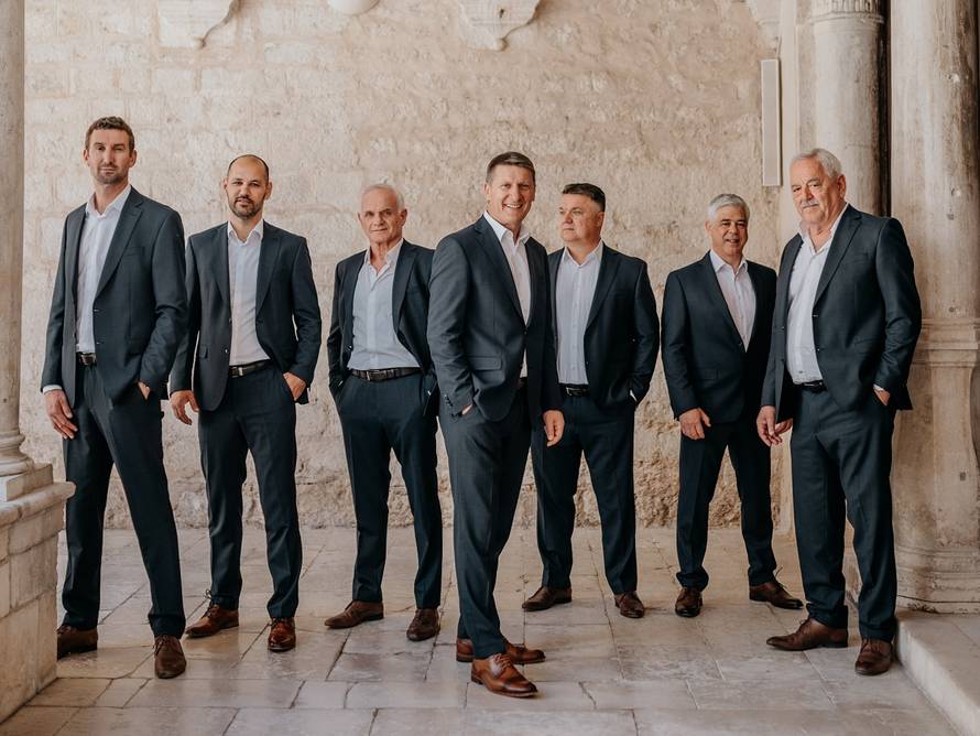 Tomislav Bralić i klapa Intrade slave 40 godina! Nastupit će u Areni Zagreb, Puli i u Zadru...