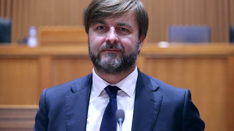 Četiri milijarde eura minusa u proračunu: Vlada povećava rashode za 745 milijuna eura