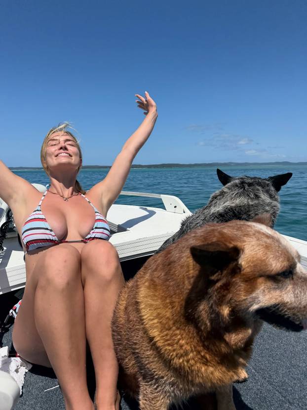 Ispale na Australian Openu: Ovu sportsku novinarku optužili su da otkriva ipak malo previše