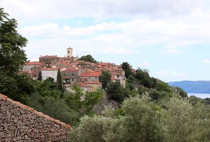 KVIZ Možete li preko fotografije prepoznati hrvatski otok? Samo će rijetki pogoditi svih sedam...