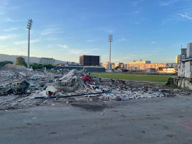 FOTO Stadiona u Kranjčevićevoj više nema! Srušili ga do temelja